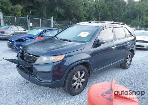 2013 Kia Sorento Lx V6 из США, поврежденный, VIN 5XYKTDA28DG323347